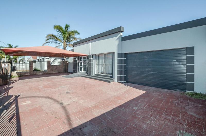 To Let commercial Property for Rent in Goodwood Estate Western Cape